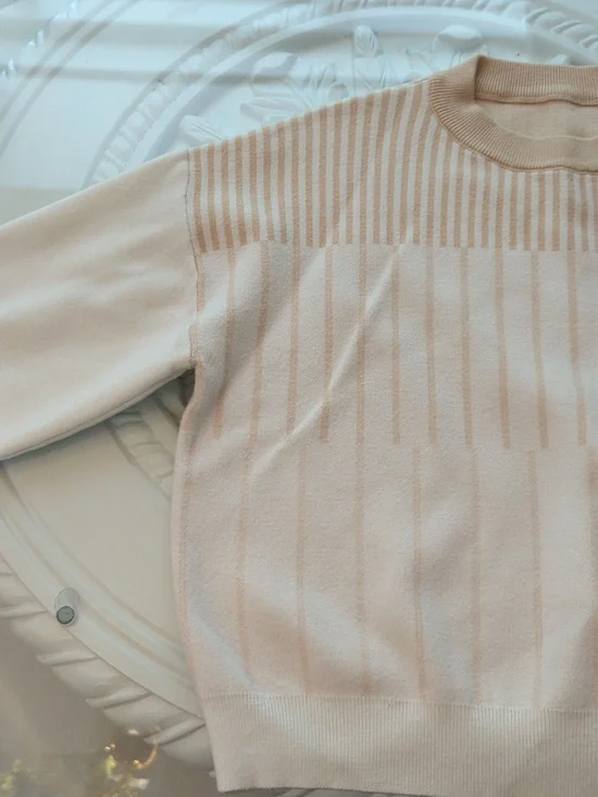 Cream & Tan Striped Crewneck Sweater Loose Relaxed Fit Small - Picture 6 of 13